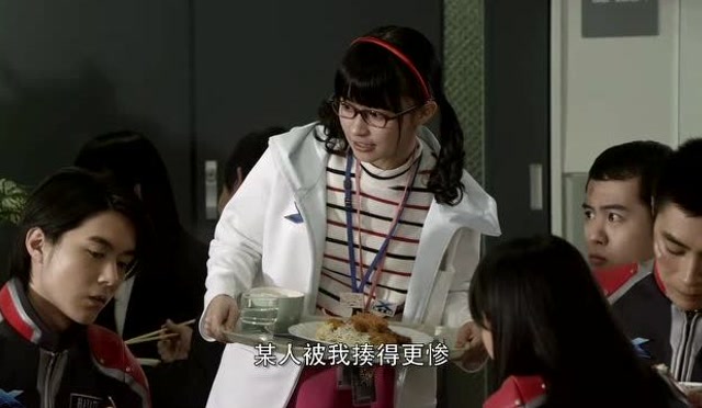 艾克斯奥特曼:明日奈可爱的外表,强悍的实力,大地没有还手之力