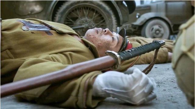 日军大佐身穿便衣,没想女特工擦肩而过,一刀了结大佐性命