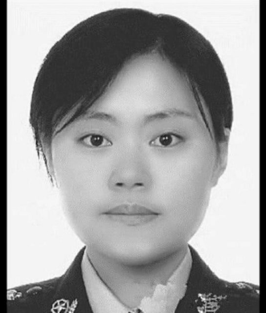 王雪,中国最美女保安,因逮捕小偷,被刺中13刀,牺牲时年仅24岁