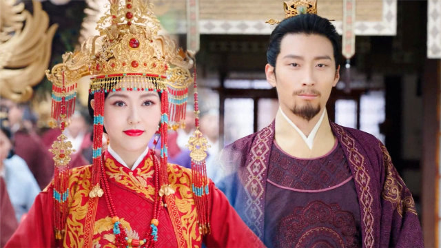 燕云台:萧燕燕对韩德让余情未了,换上一身红衣出场,韩德让心领神会