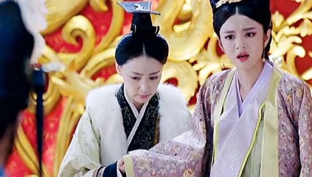 般若不愧是大姐,为伽罗教训曼陀与杨坚,这气场我爱了!