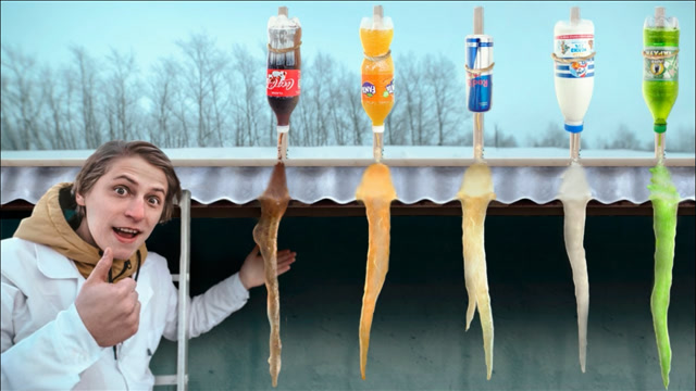 俄罗斯冬天有多冷?小伙用屋檐冻冰棍,真正的滴水成冰啊!