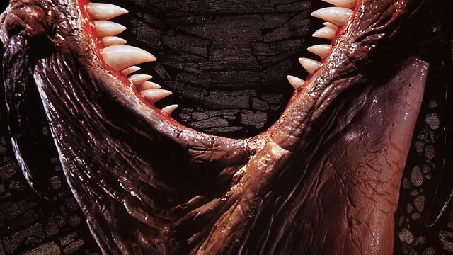 异形魔怪第一季