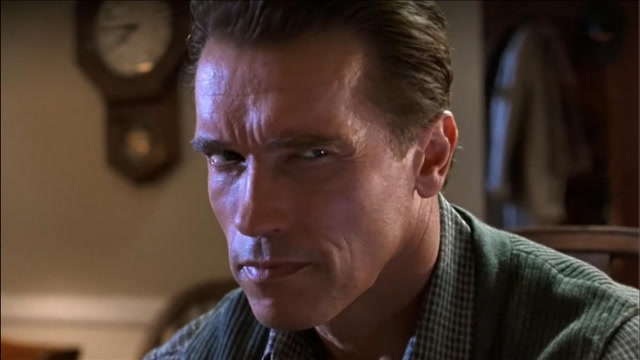 《真实的谎言》:冒充特工好刺激,还能泡妞,施瓦辛格作品