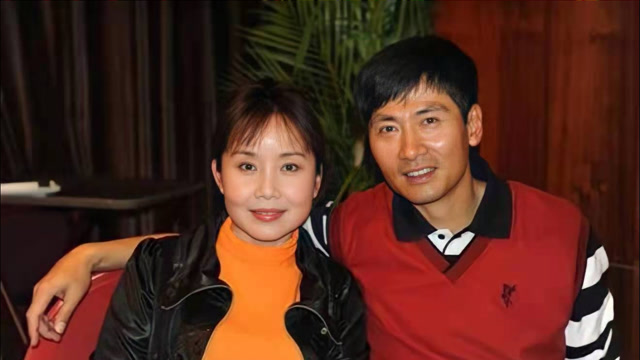 胡月老公首次曝光,王为念惊呼:他是你老公啊!胡月罕见谈家庭