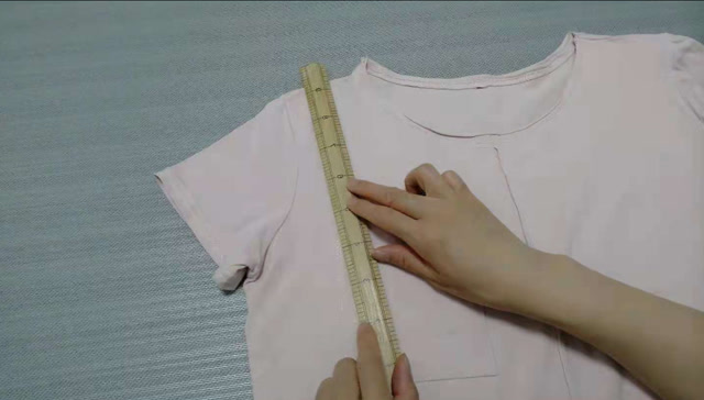 衣服肩膀肥了教你巧改瘦!不拆不剪没痕迹,得体合身真好看