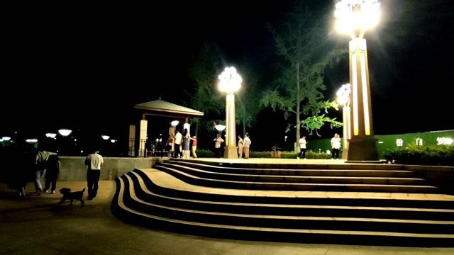 曲靖市西河公园夜景(下)