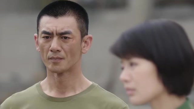 霹雳火:曾紫陌跟飞狼说,我不是动物,什么都要听你的