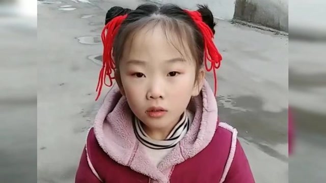 5岁农村小姑娘一首《套马杆》,好听