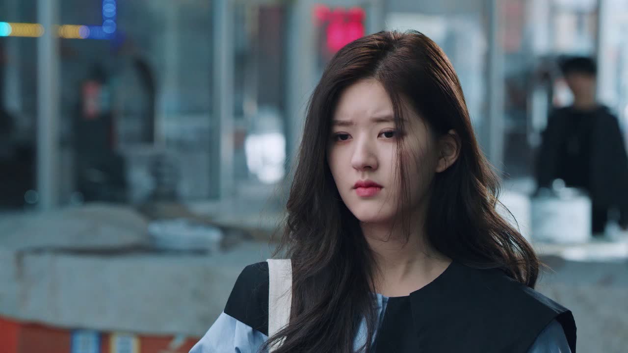 顾胜男心情不好就去菜市场狂砍价?摊主们都吓到了!