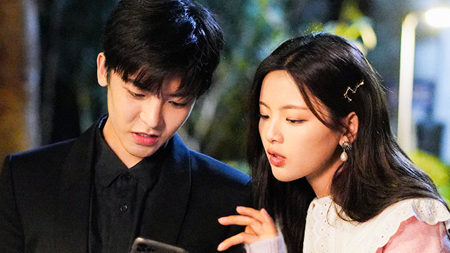 侯明昊又双叒给杨超越唱《信仰》!太绝了吧