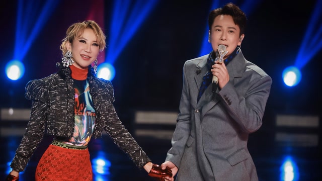 张信哲李玟首次合作,即兴合唱稳如cd