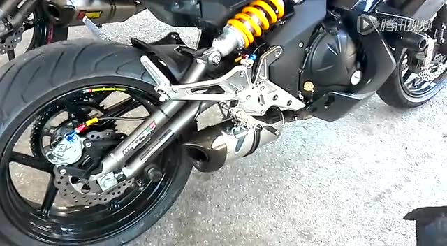 川崎akrapovic, termignoni排气