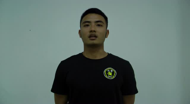 特警1502训练标兵王奇明