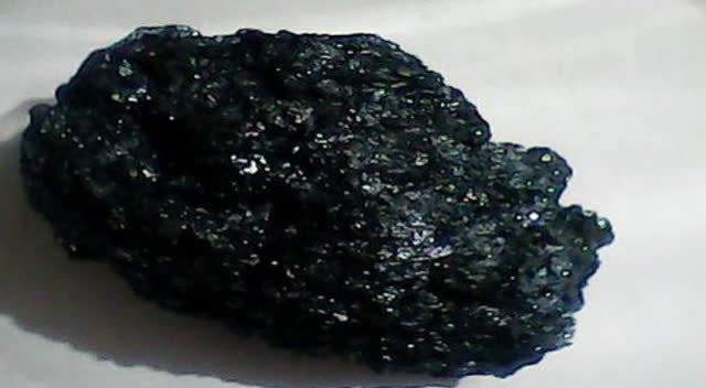 这么一块黑石头,会是宝贝吗?