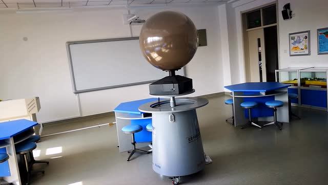 大连保税区实验学校地理实验室