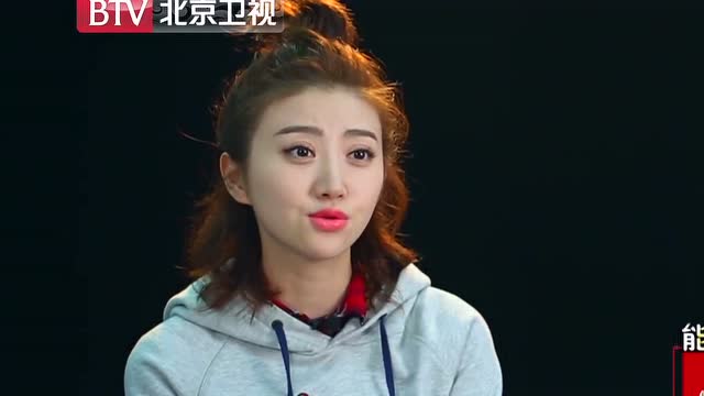 《我想见到你》景甜一言不合挑战广场尬舞