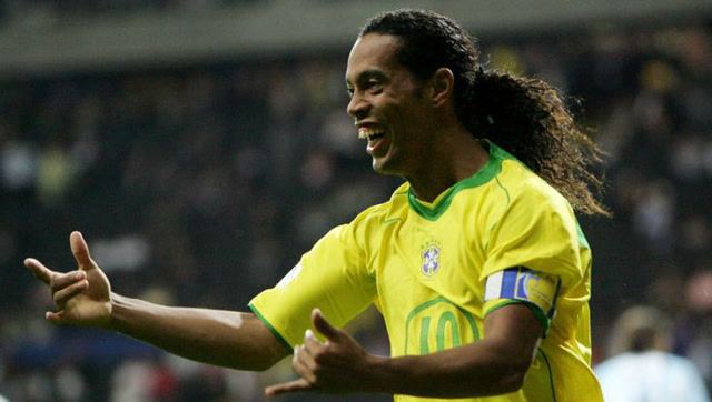 足球精灵-罗纳尔迪尼奥1998-2018精彩集锦