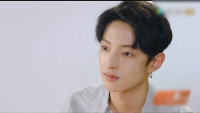 《明日之子》赵天宇经历看哭所有人,这段经历也让花花非常心疼