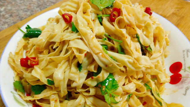 凉拌"人造肉",虽然不是肉,但做出来却比肉好吃百倍