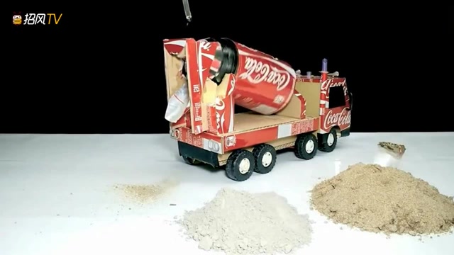 超厉害的diy创意变废为宝自制做一台水泥玩具搅拌车