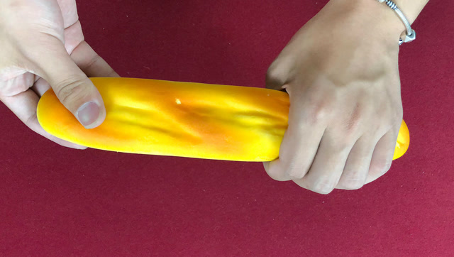 魔术教学:空手可以变出面包