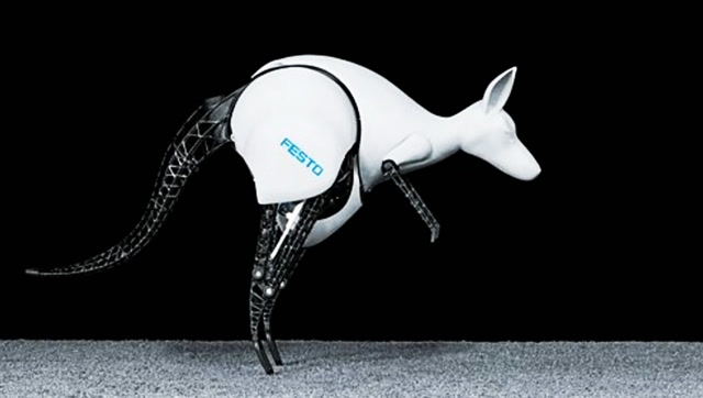 德国发明的仿生机器人,要是不仔细看还以为是真的!太厉害了!