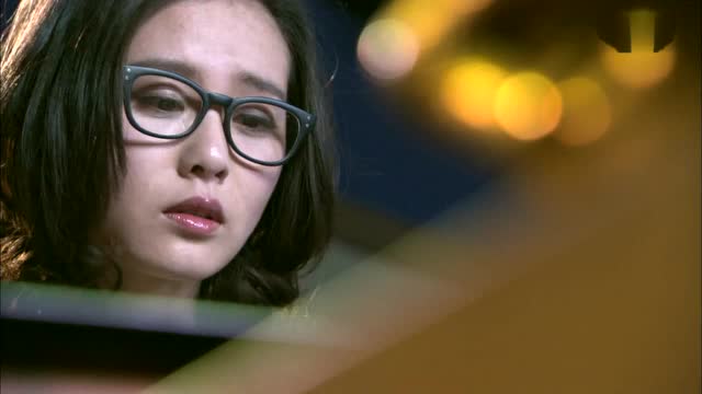 严艺丹 三寸天堂 降调版 步步惊心结局篇高清翡翠台版本