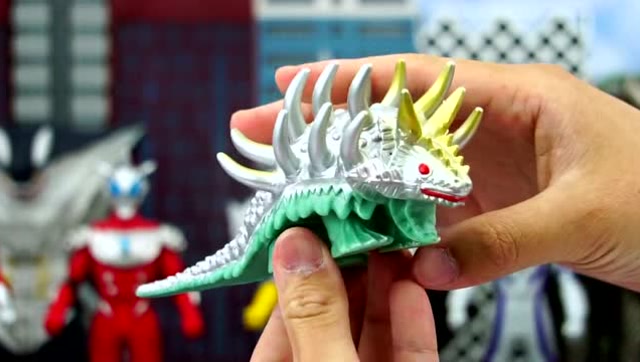 奥特曼怪兽系列之液汁超兽汉扎基兰