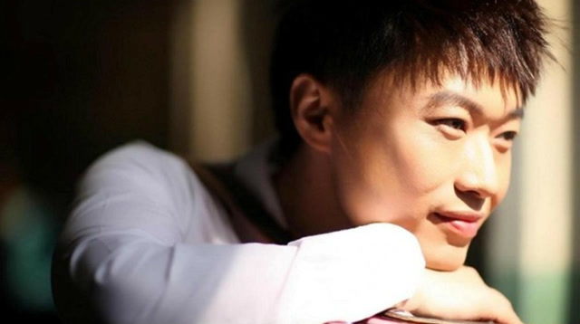 徐誉滕一首《做我老婆好不好》唱出了多少男人对生活的期待