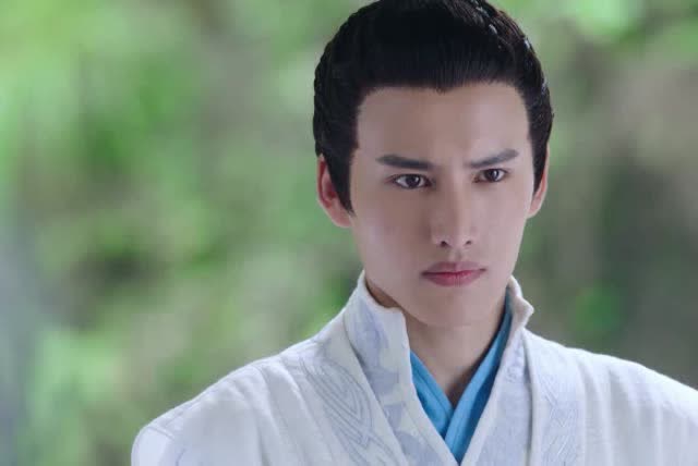 玄门大师:昆仑云奇劝菲菲去其他组.