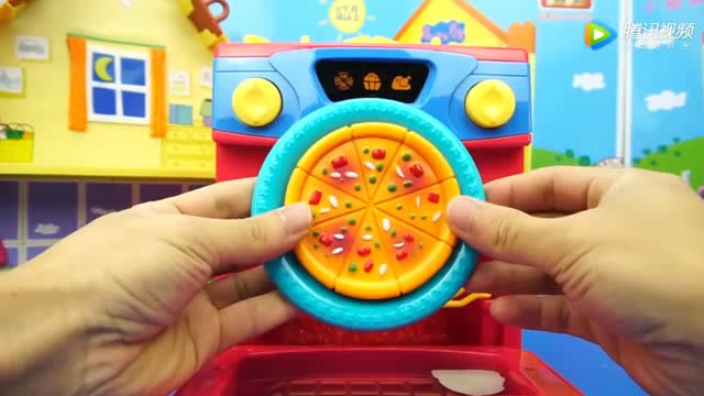 《玩乐三分钟》烤披萨的玩具小宝宝