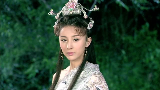 封神英雄榜:姜子牙颜值与智慧并存,云霄仙子也成为他的小迷妹!