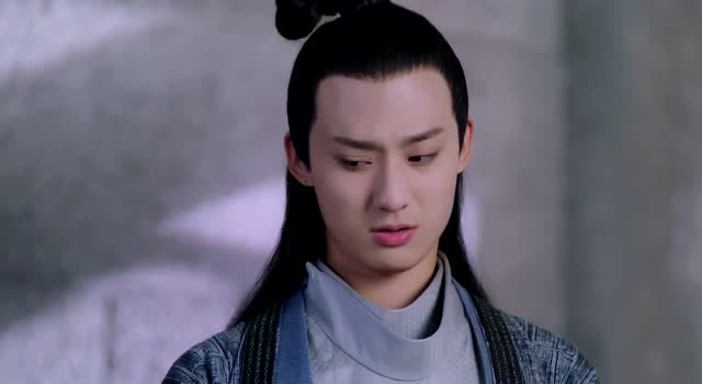 小青真是好本事,能在妖帝布下的结界逃脱