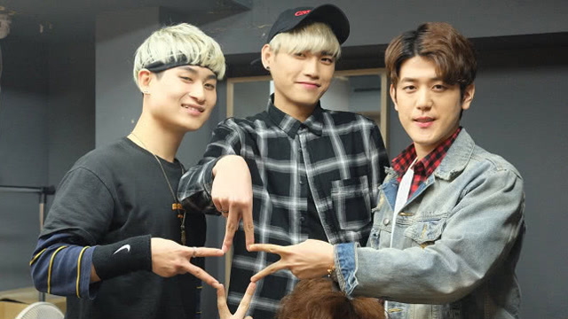 网评韩国最丑男团,每一个人都在挑战极限,最后一个是人间极品!