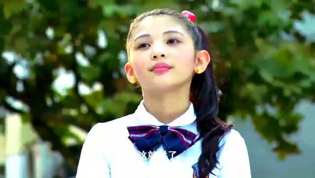 舞法天女:大小强在地上乱扔垃圾,胆小的蓝天会怎样做呢