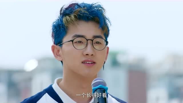 我们单纯的小美好:莫名觉得陆洋好帅啊!当着全校的面和林静晓告白