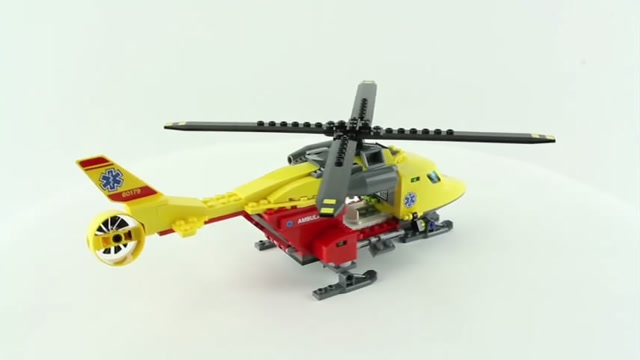 趣味积木玩具:组装乐高城市60179救护直升机