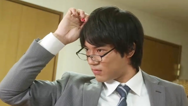 捷德奥特曼:伊贺栗这个飞笔关电视技能,太酷了!