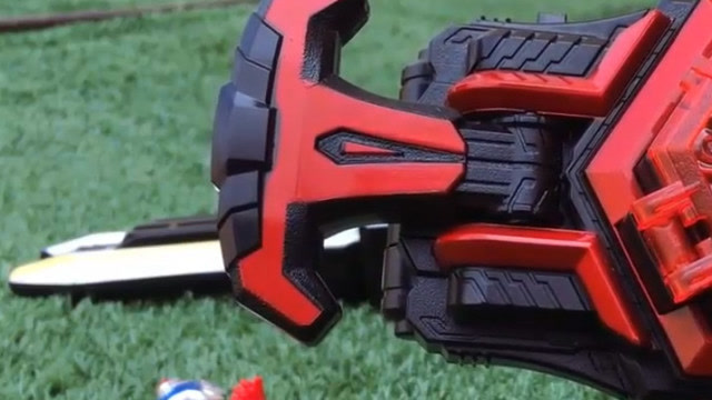 幼儿益智玩具,玩铠甲勇士捕将棍,一起来玩趣味玩具吧