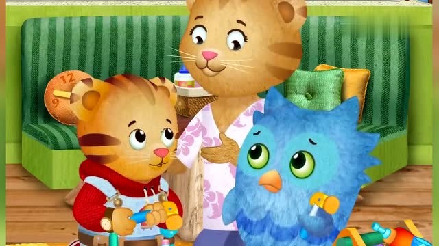 小老虎丹尼尔:丹尼尔用锤子敲当当车,小欧觉得声音太吵啦