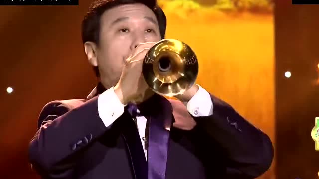 唢呐名曲《湘江情》唢呐大师周东朝演奏,精彩!