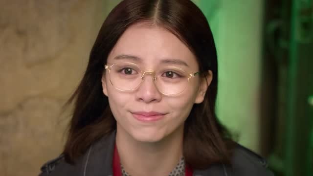 西虹市首富,沈腾竟然买下了全市的烟花炮竹!给夏竹过生日