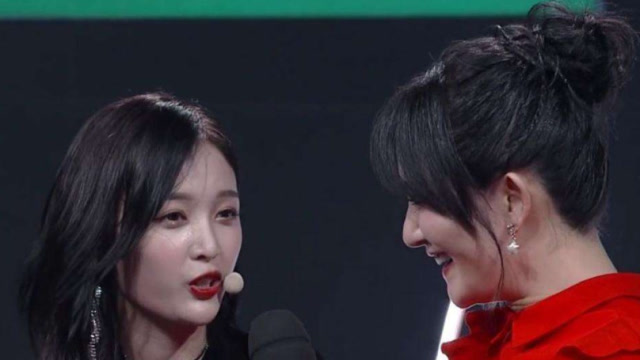 张杰有没有夸过谢娜?吴宣仪一句话逗笑全场,网友:活该你红!