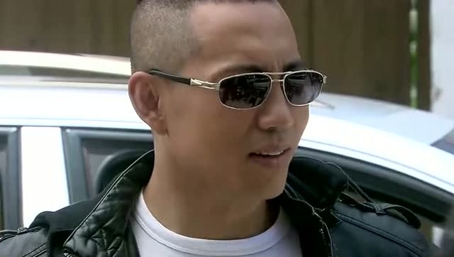 《我是特种兵》曾经枪林弹雨的街道,记忆犹新,小庄跟战友相聚在这