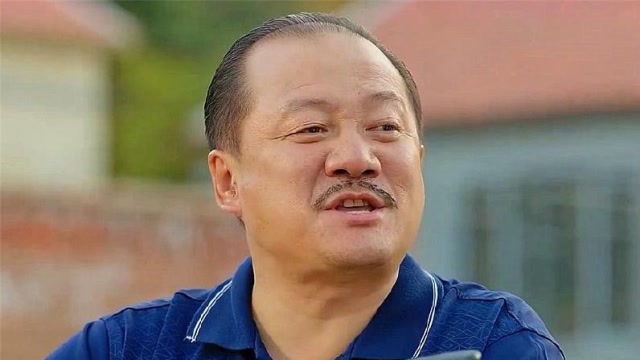 刘能谢广坤互怼,刘能非要谢广坤求他,太搞笑了!