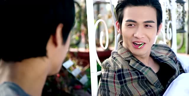 周影都有手机了,刘地:难道我绿了?