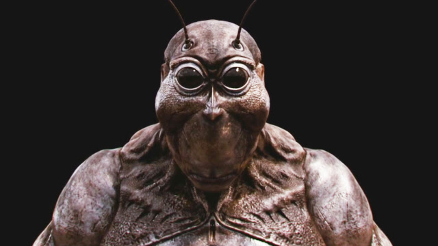 人类把蟑螂送往火星,500年后进化成怪物,地球人可惨了!