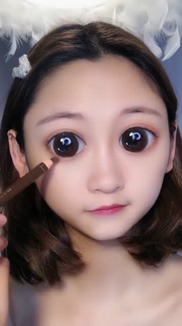 男孩子不都是喜欢眼睛大的女孩嘛,闺蜜竟然说我的眼睛像牛眼