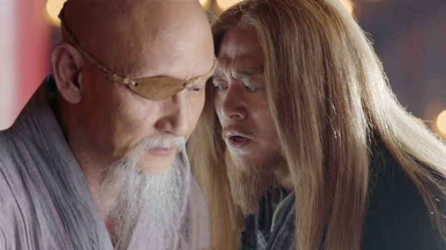 新倚天成昆瞎眼谢逊皈依佛门明教又少一法王